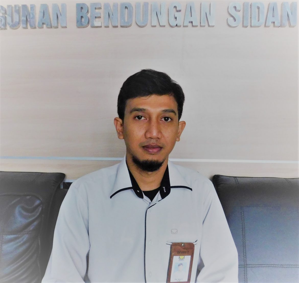 Proyek Pembangunan Bendungan Sidan   Provinsi Bali. Kontraktor ABIPRAYA-UNIVERSAL, KSO. Perubahan Desain Menyesuaikan Kondisi Geologi