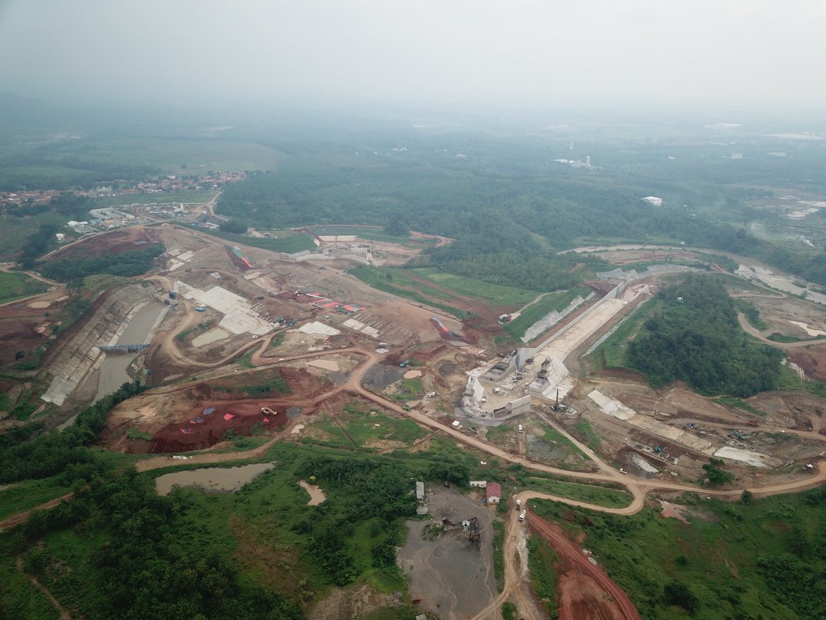 Pelaksanaan Proyek  Bendungan Sadawarna Paket 1 dan Paket 2