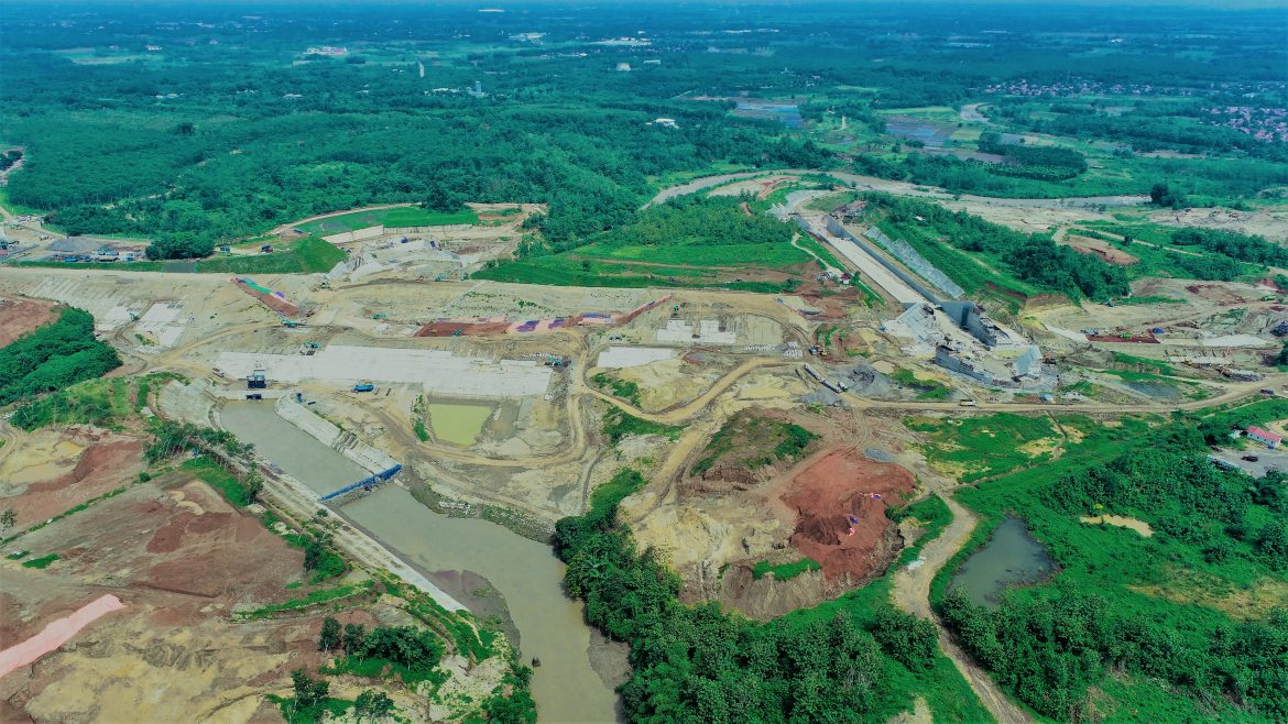 Proyek Pembangunan Bendungan Sadawarna  Percepatan Penyelesaian Proyek