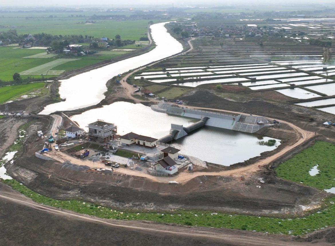 Pembangunan Bendung Karet Sungai Juana Progres Pekerjaan Sesuai Rencana